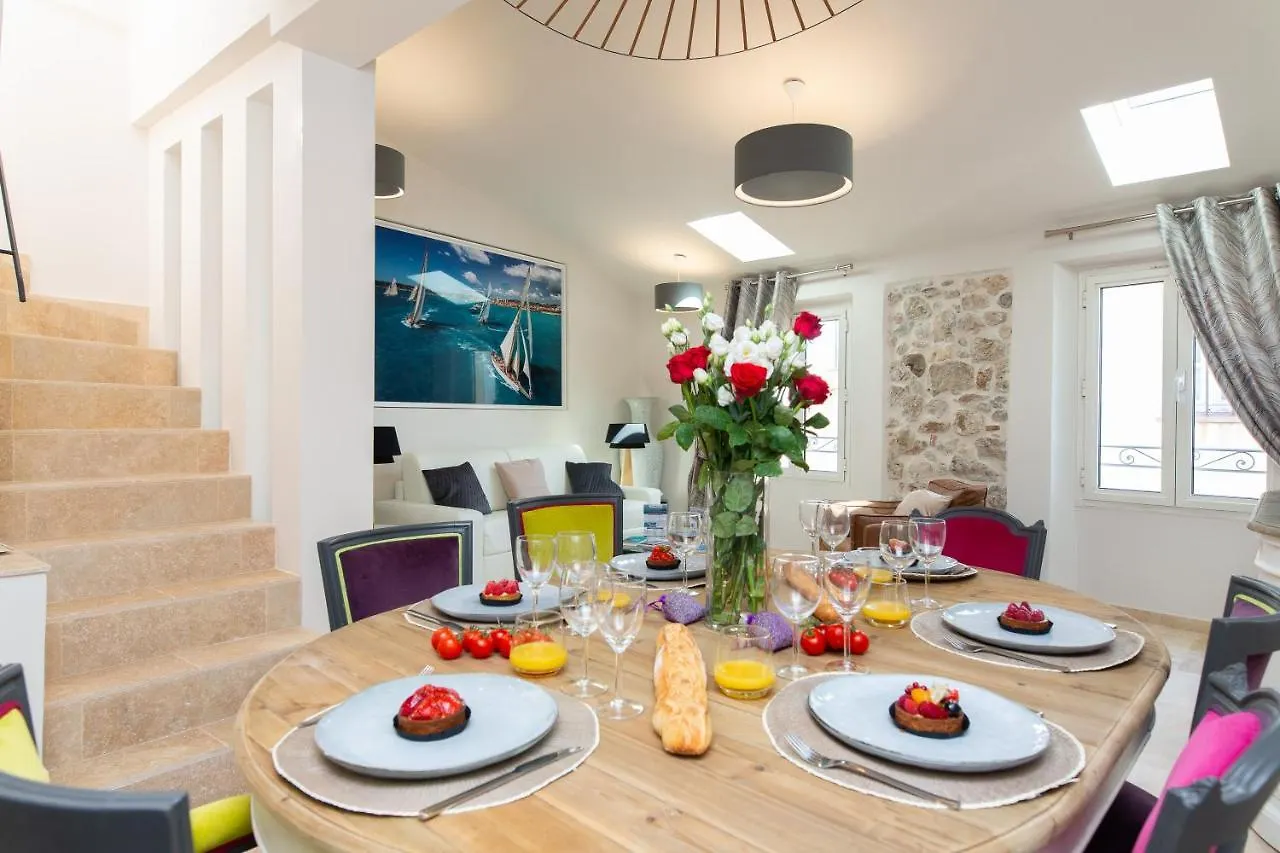 Maison Picasso - Jacuzzi, Vue, Terrasse For 6 Antibes 0*,  France