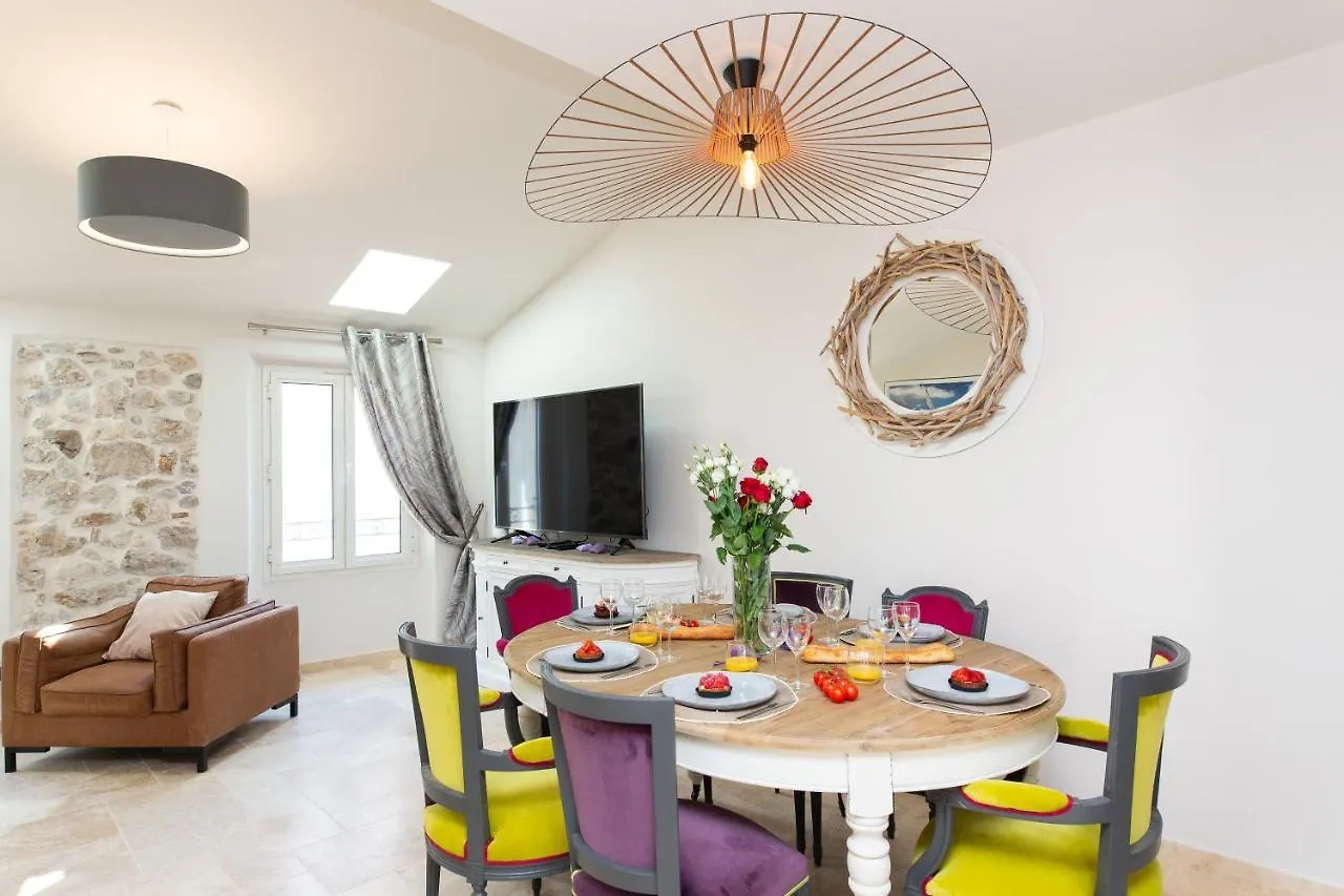 Maison Picasso - Jacuzzi, Vue, Terrasse For 6 Antibes